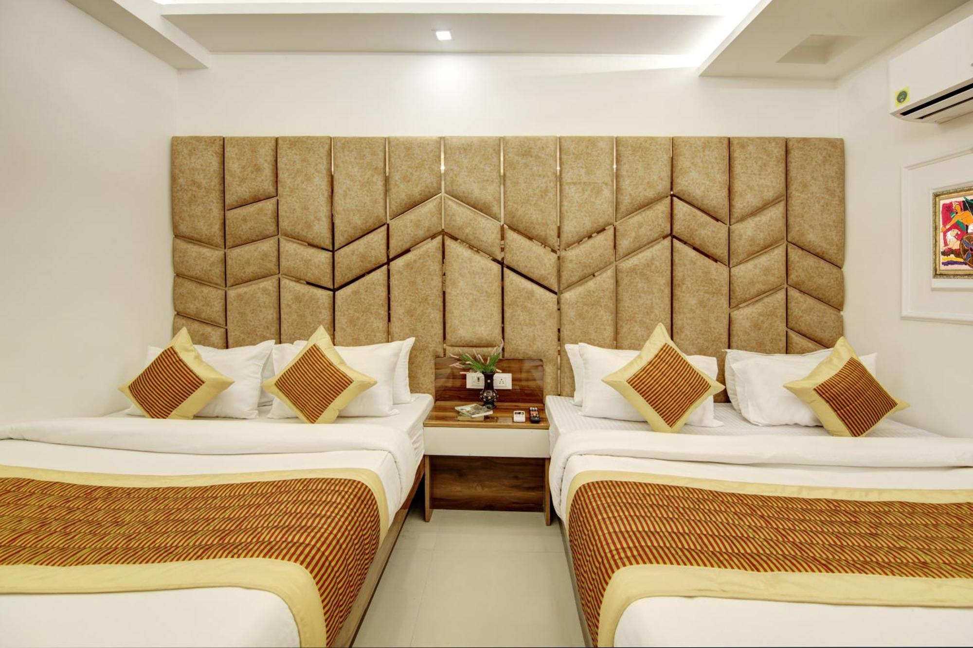 Hotel Star Villa - Front Of New Delhi Railway Station & 5 Minute From Connaught Place Bagian luar foto