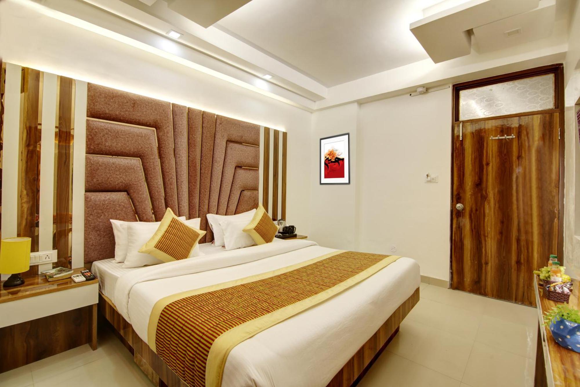 Hotel Star Villa - Front Of New Delhi Railway Station & 5 Minute From Connaught Place Bagian luar foto